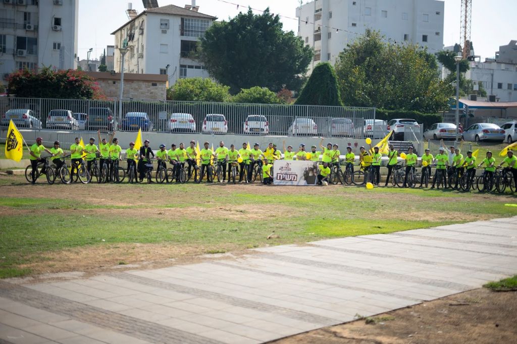 חיים אופניים כבשו את העיר רחובות